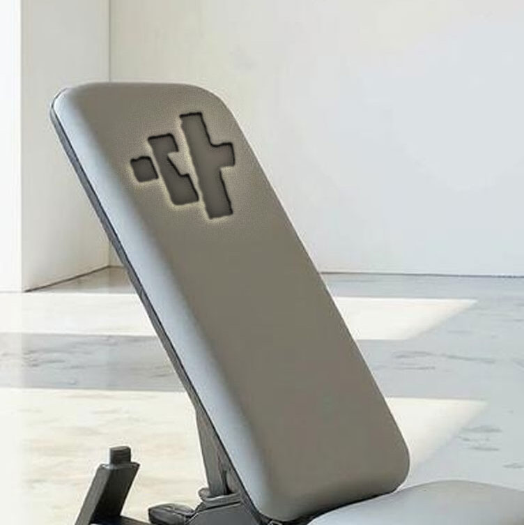 En Tacticore llevamos la personalización a otro nivel. Sabemos que cada gimnasio tiene su propia identidad, por eso ofrecemos un servicio de hiperpersonalización total para que cada pieza de equipo refleje tu marca, tu estilo y tu visión.