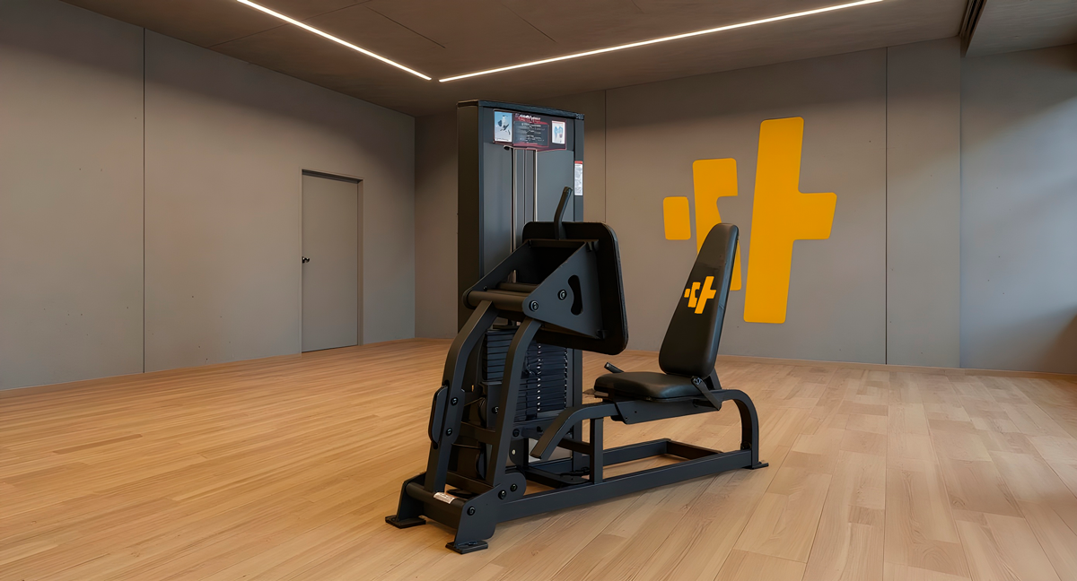 En Tacticore llevamos la personalización a otro nivel. Sabemos que cada gimnasio tiene su propia identidad, por eso ofrecemos un servicio de hiperpersonalización total para que cada pieza de equipo refleje tu marca, tu estilo y tu visión.